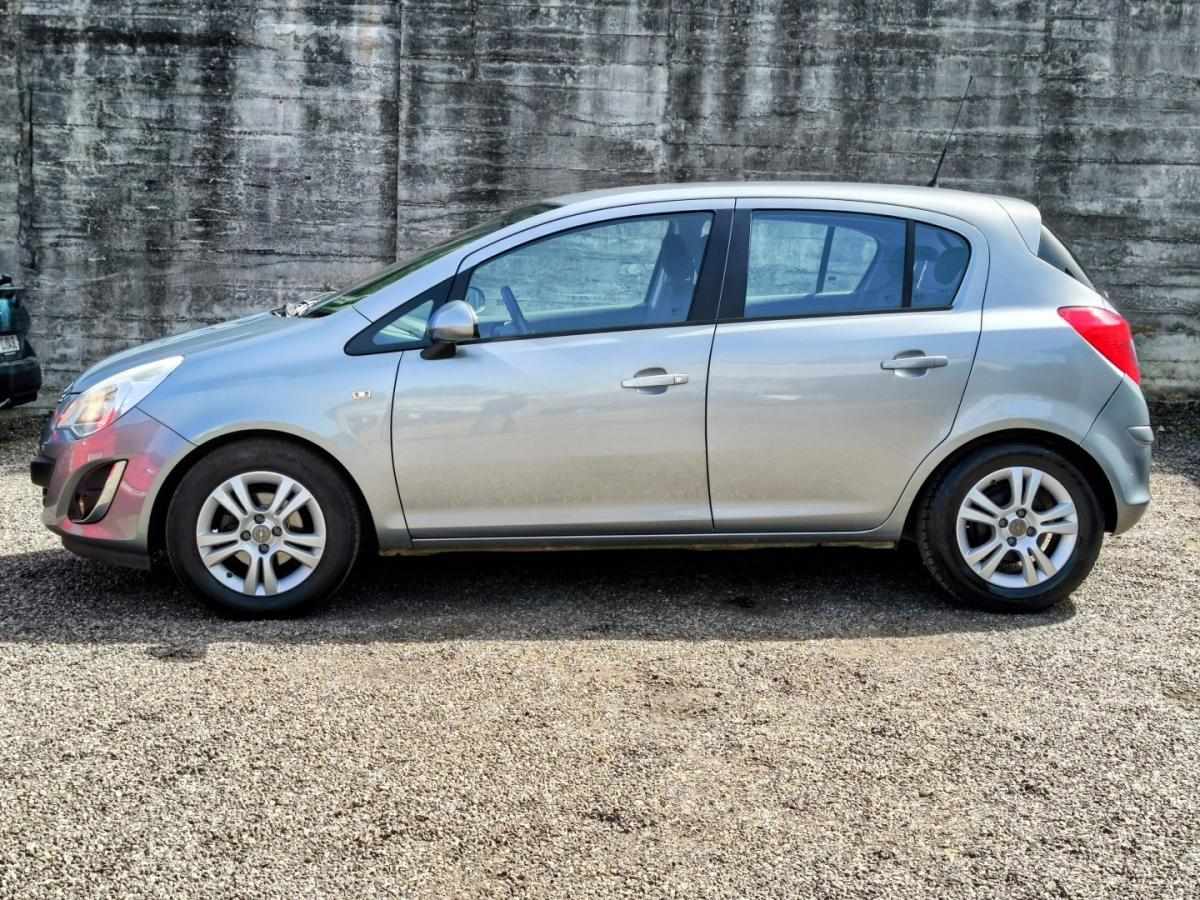 opel-corsa-2011-gasolina-1229cc