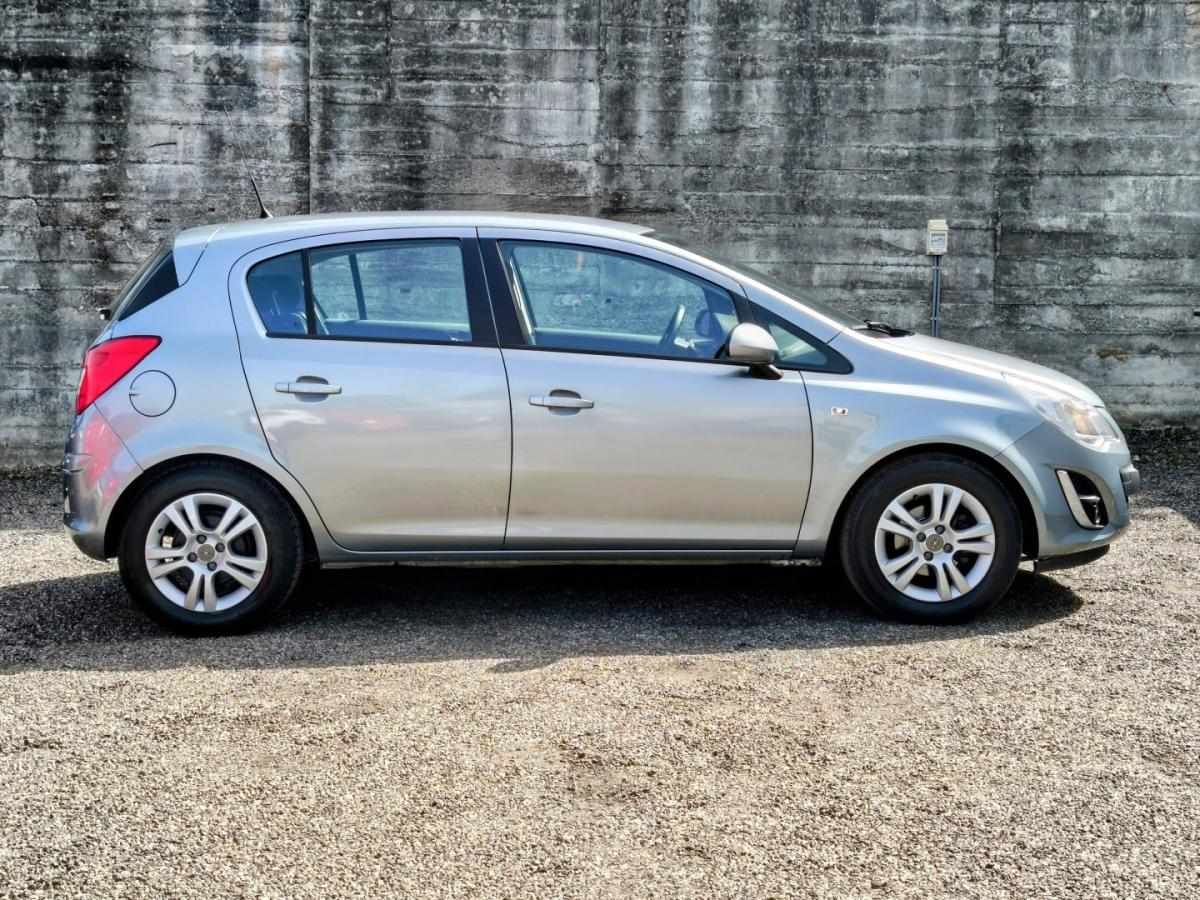 opel-corsa-2011-gasolina-1229cc