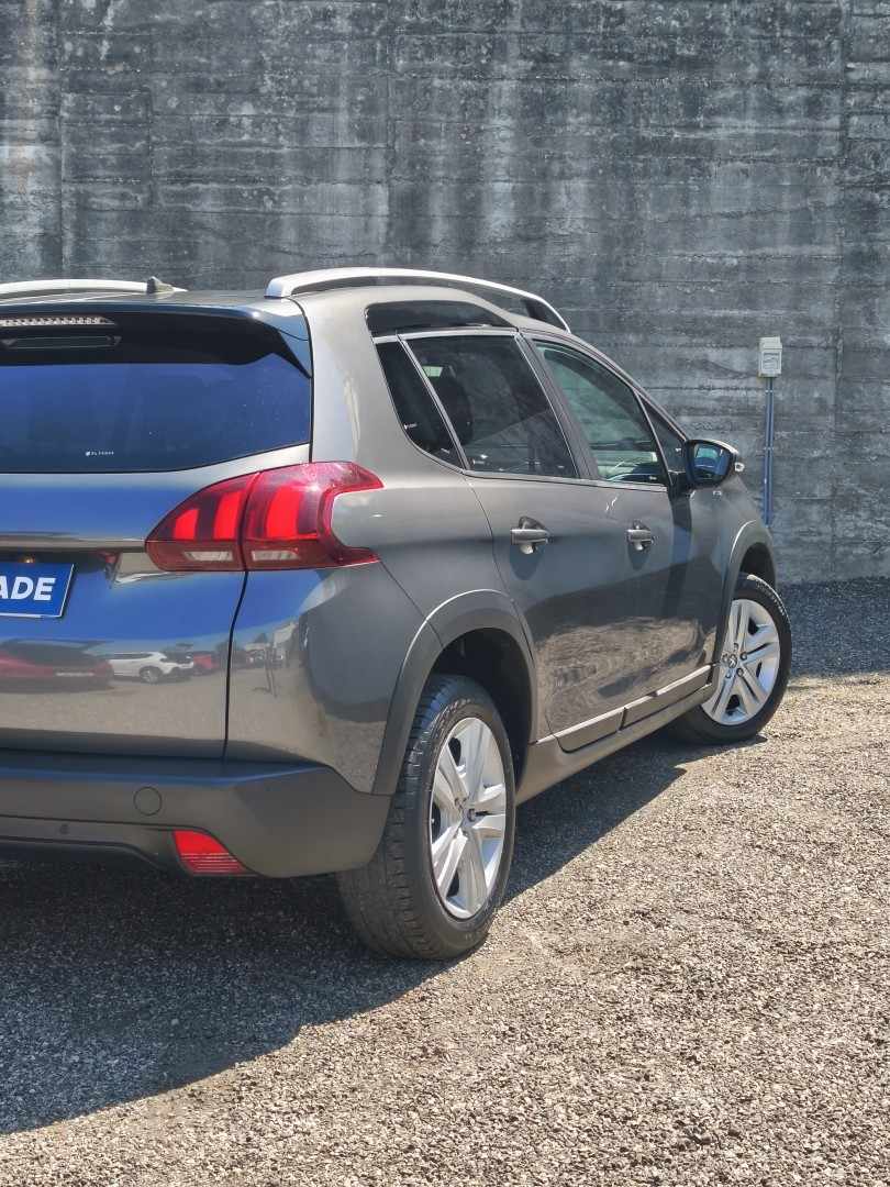peugeot-2008-2019-gasolina-1199cc