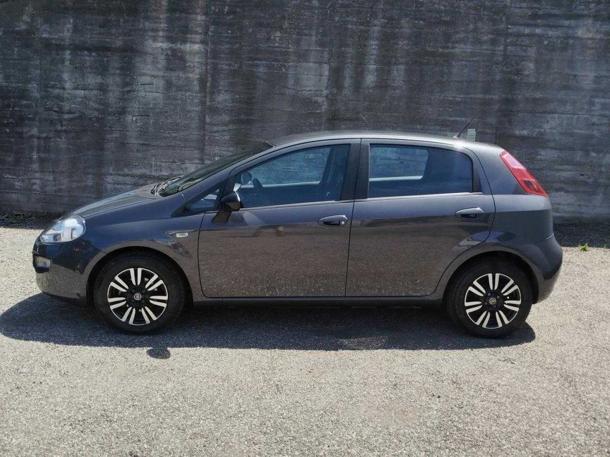 fiat-punto-2015-diesel-1248cc