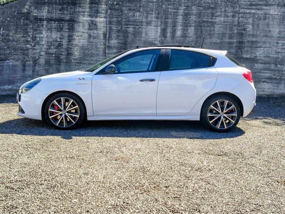 alfa-romeo-giulietta-2016-diesel-1598cc
