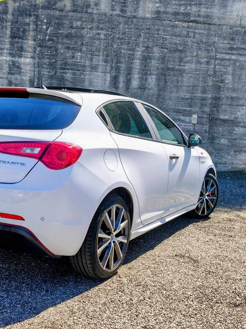 alfa-romeo-giulietta-2016-diesel-1598cc