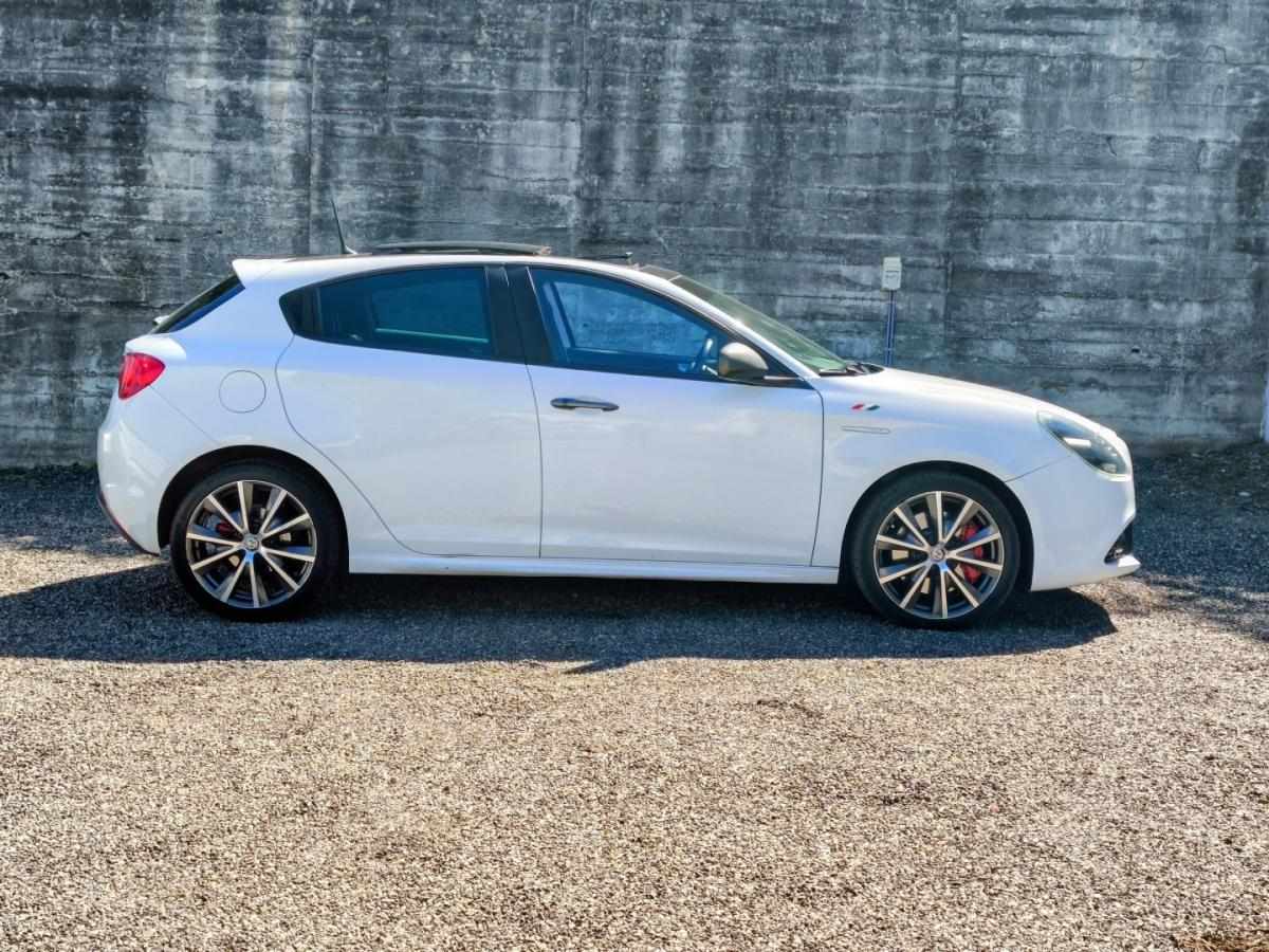 alfa-romeo-giulietta-2016-diesel-1598cc