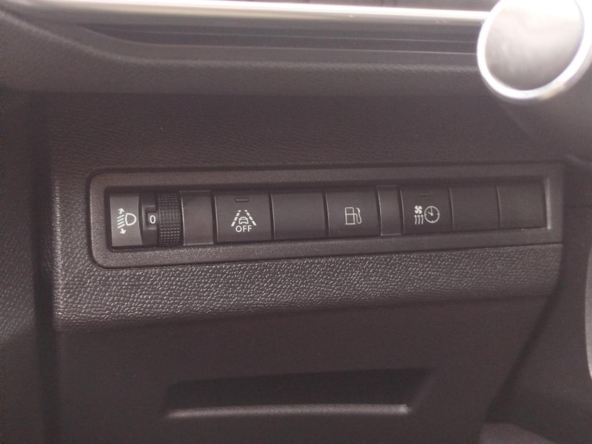 peugeot-3008-2022-hibrido-1598cc