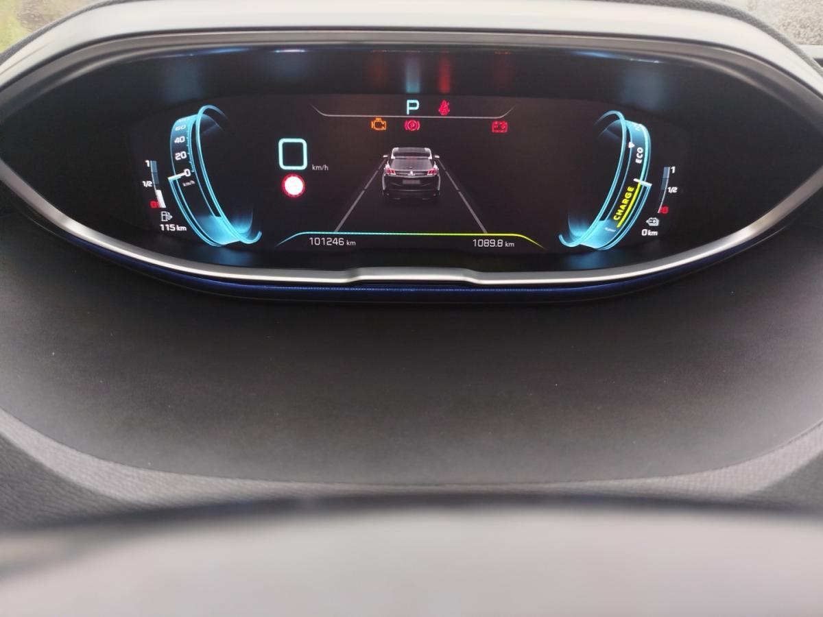 peugeot-3008-2022-hibrido-1598cc
