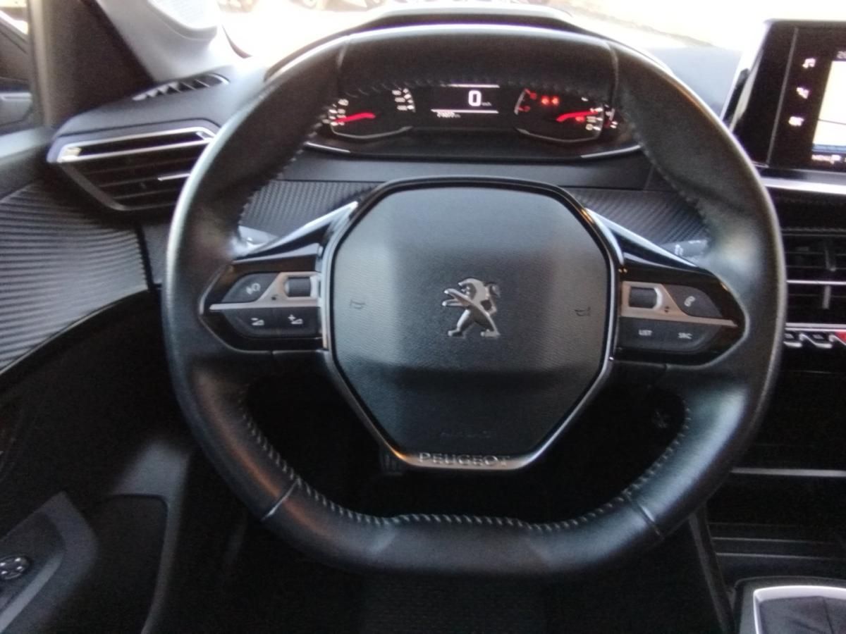 peugeot-208-2020-gasolina-1199cc