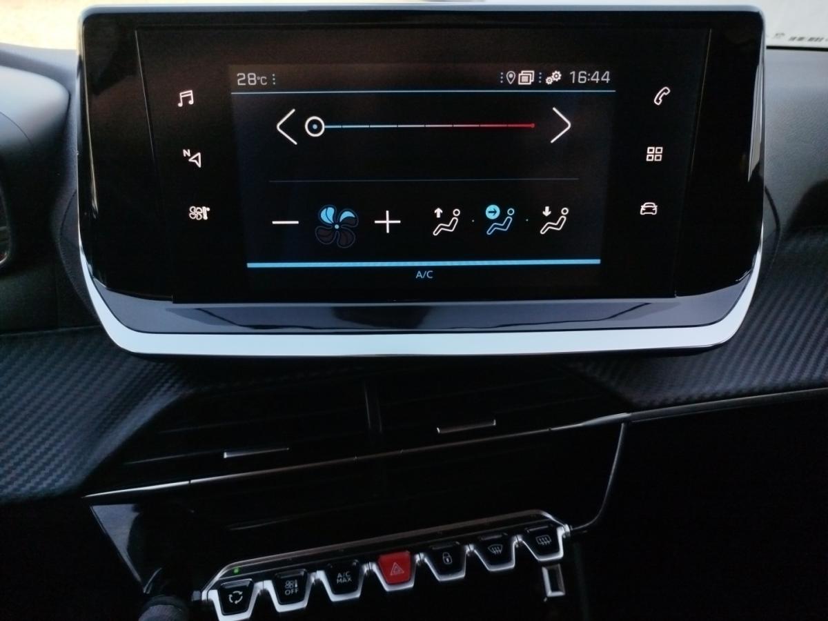 peugeot-208-2020-gasolina-1199cc