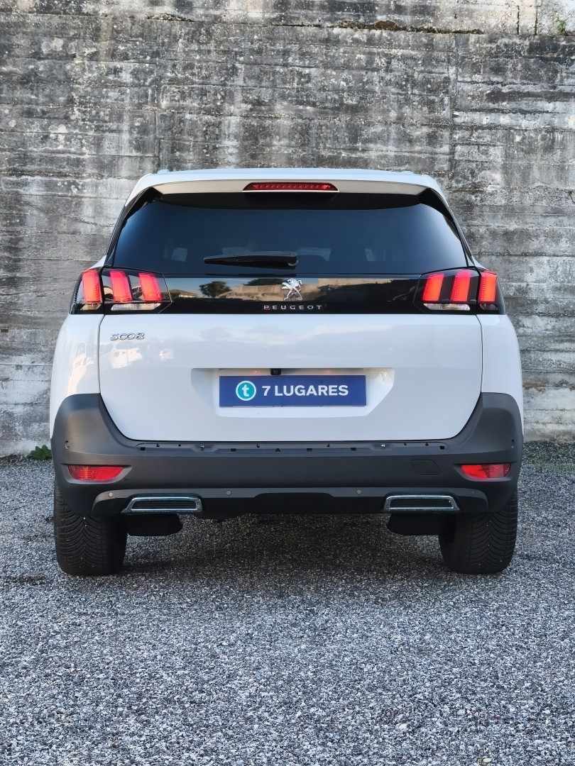 peugeot-5008-2019-gasolina-1199cc