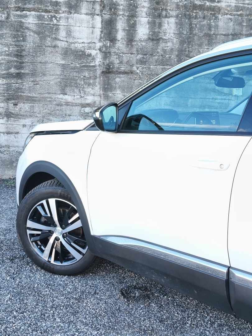 peugeot-5008-2019-gasolina-1199cc