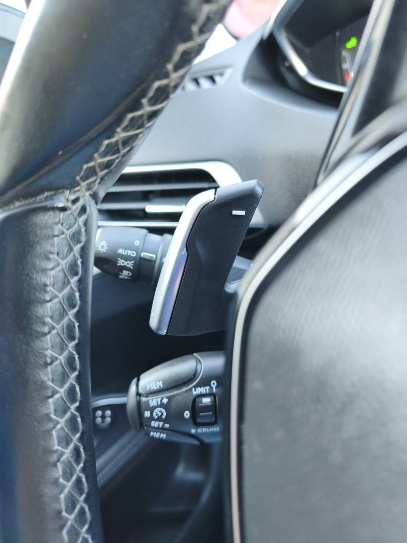 peugeot-5008-2019-gasolina-1199cc