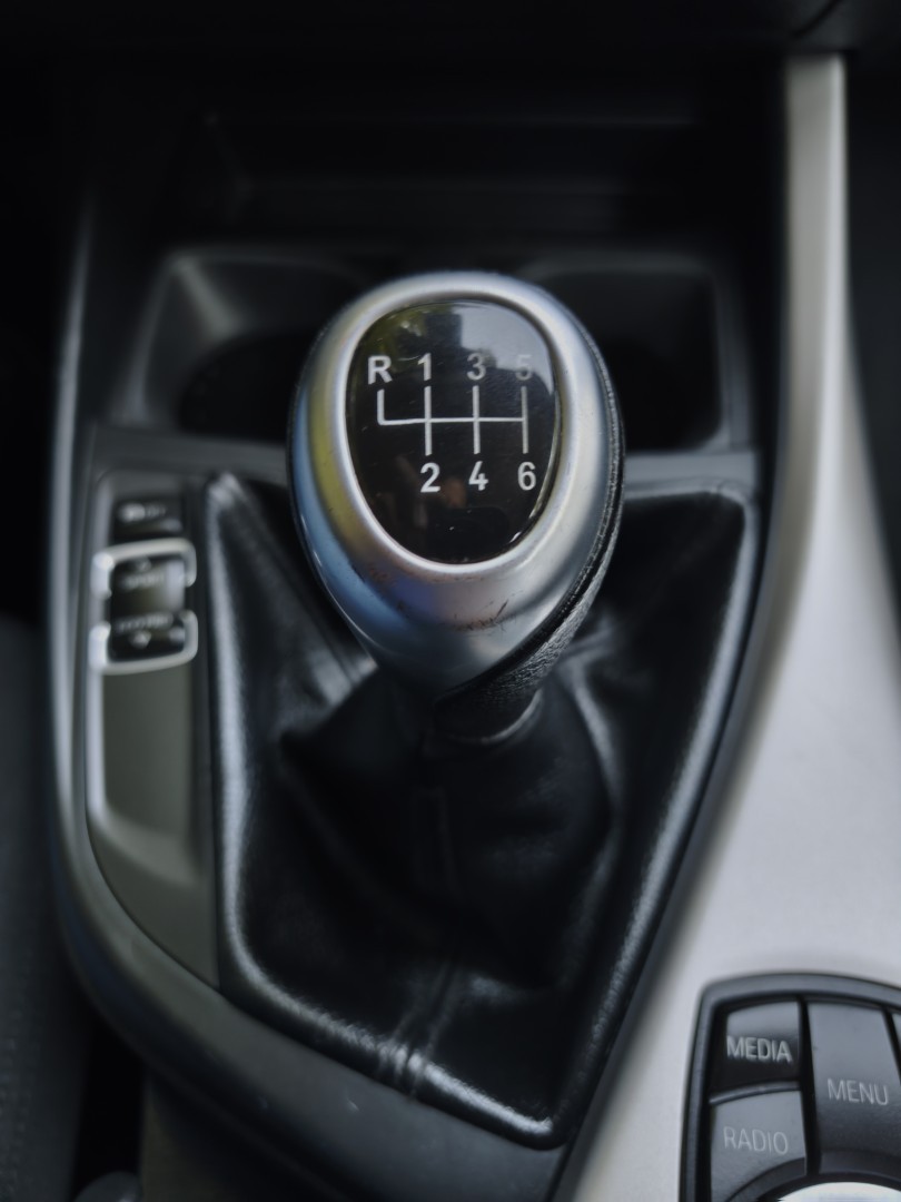 bmw-serie-1-2017-diesel-1496cc