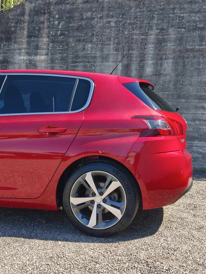 peugeot-308-2018-gasolina-1199cc
