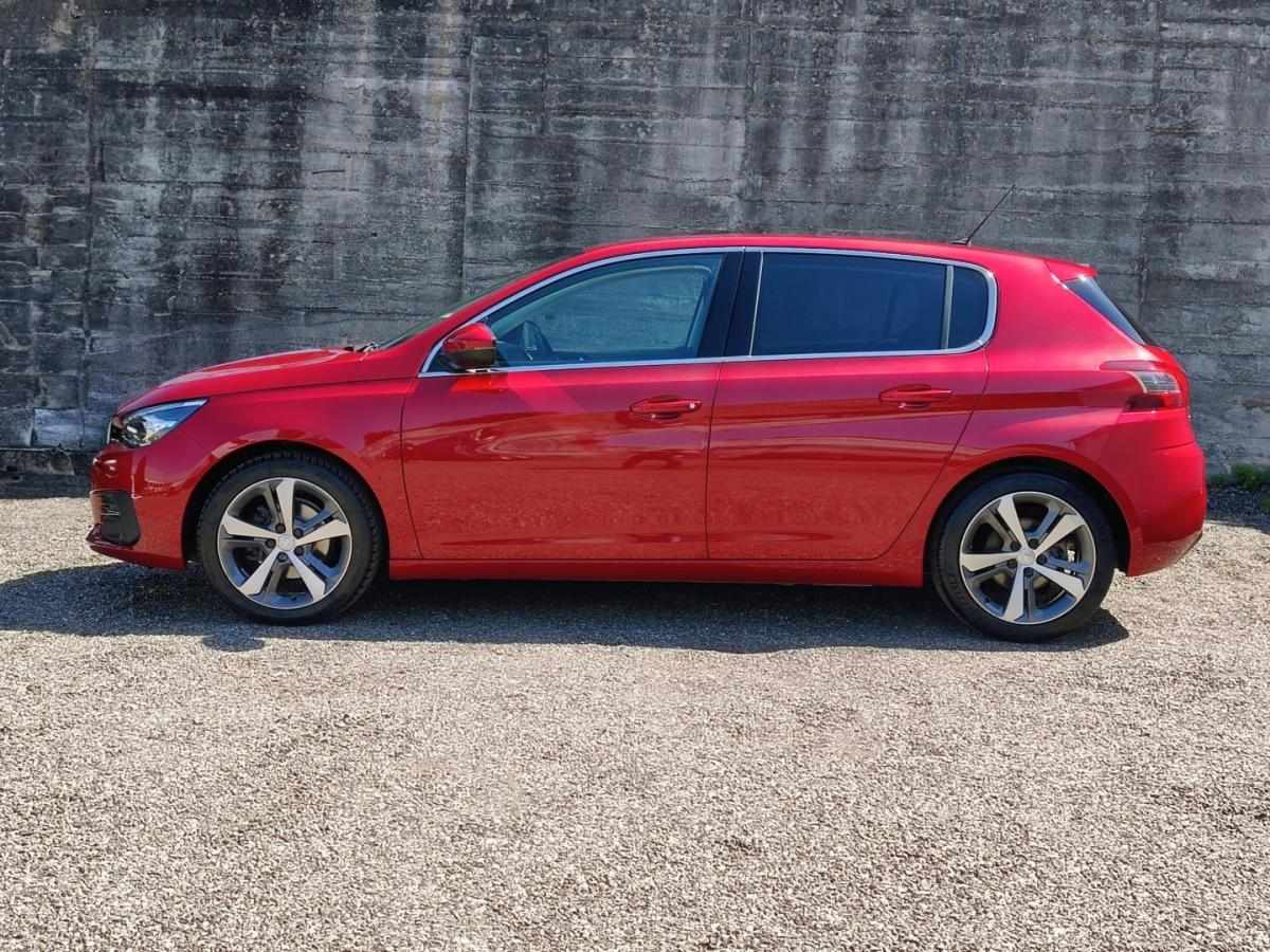 peugeot-308-2018-gasolina-1199cc