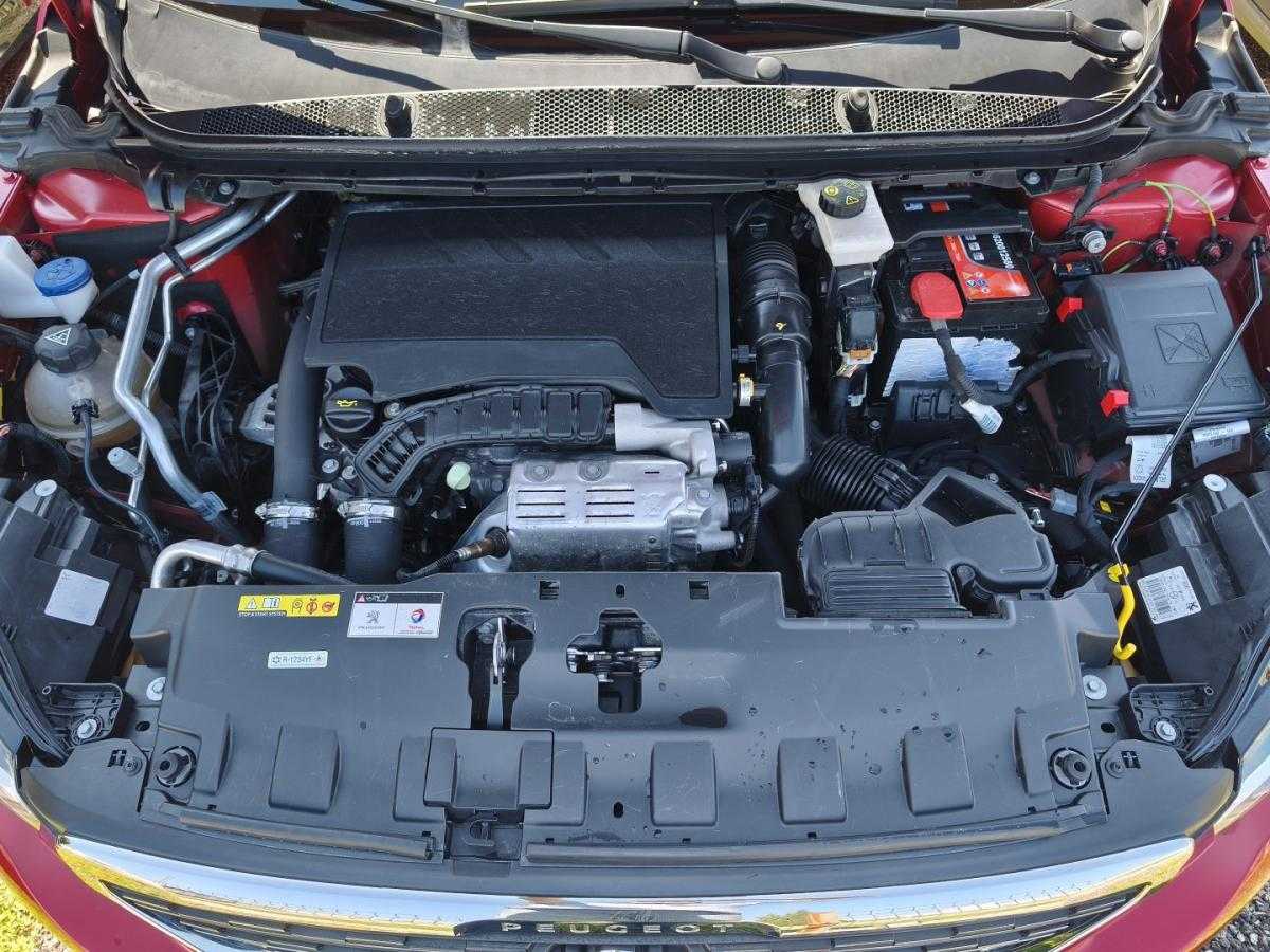 peugeot-308-2018-gasolina-1199cc