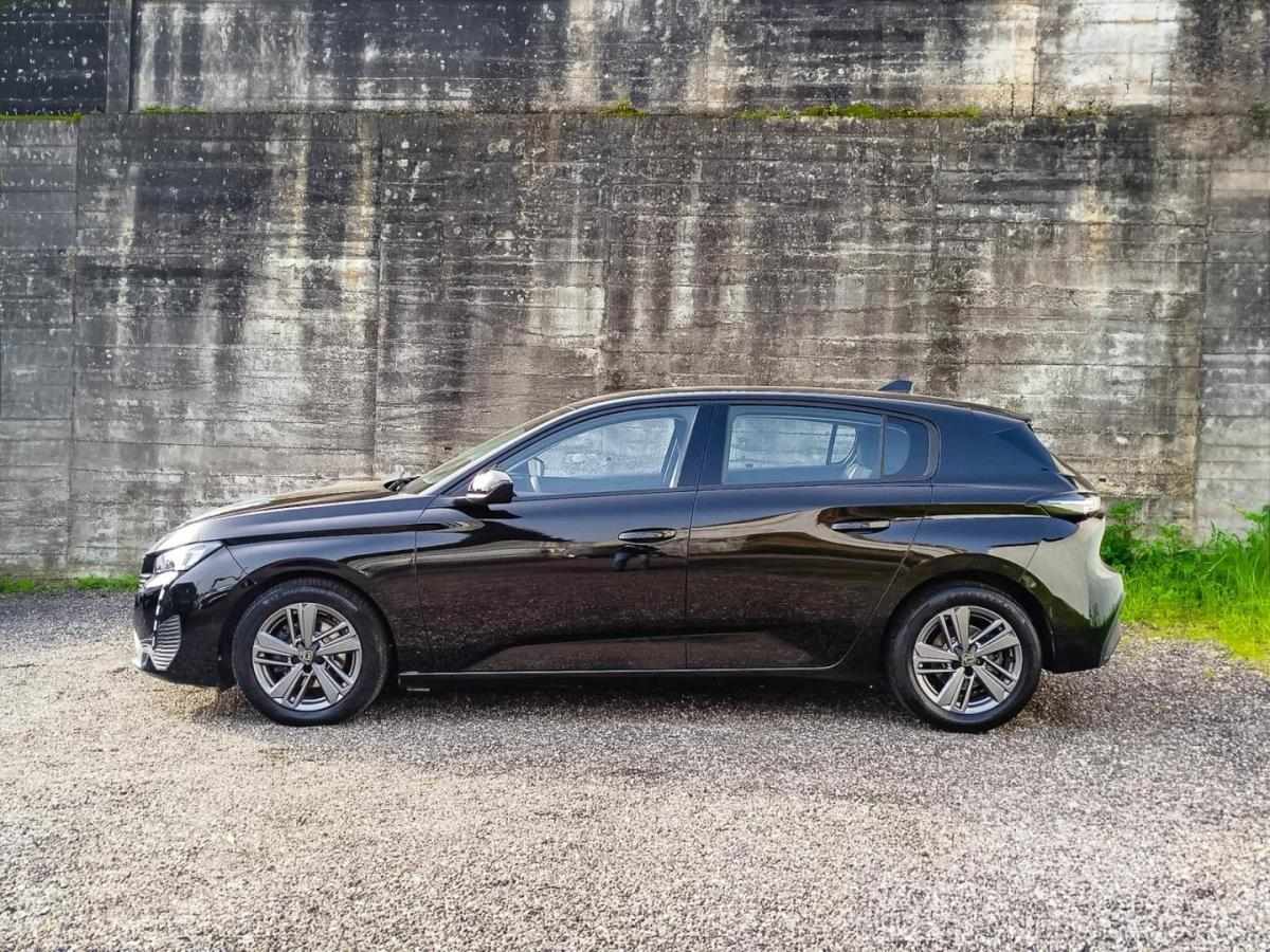 peugeot-308-2022-gasolina-1199cc
