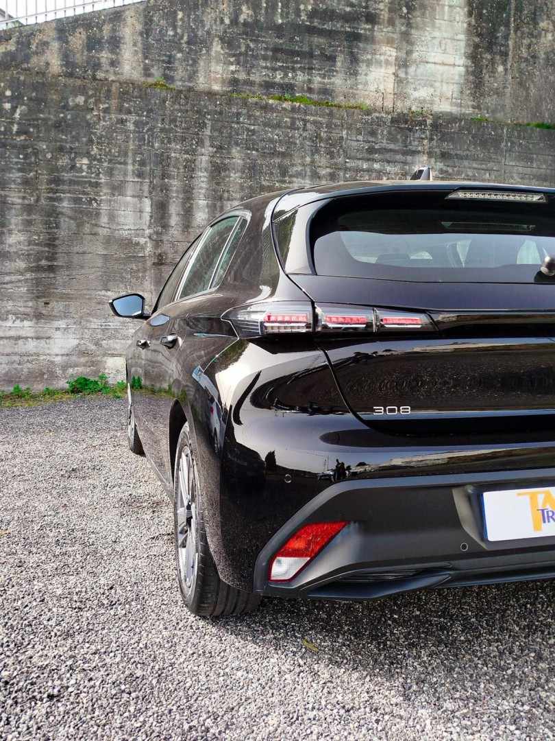 peugeot-308-2022-gasolina-1199cc