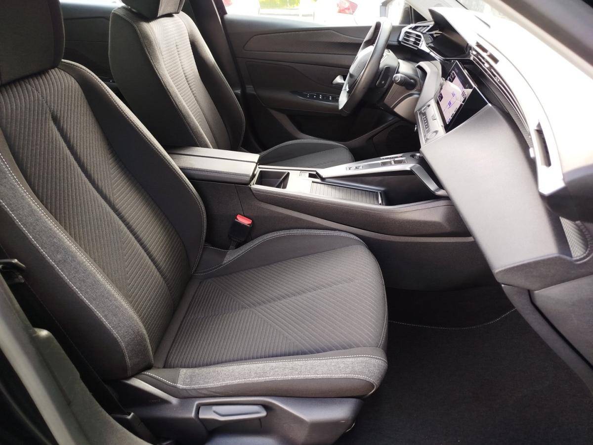 peugeot-308-2022-gasolina-1199cc