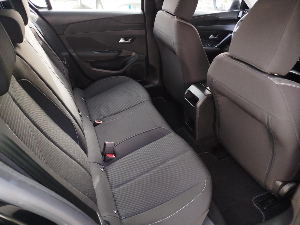peugeot-308-2022-gasolina-1199cc