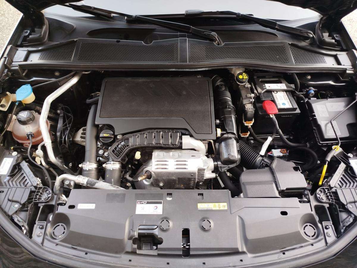 peugeot-308-2022-gasolina-1199cc