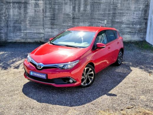 toyota-auris-2015-gasolina-1197cc