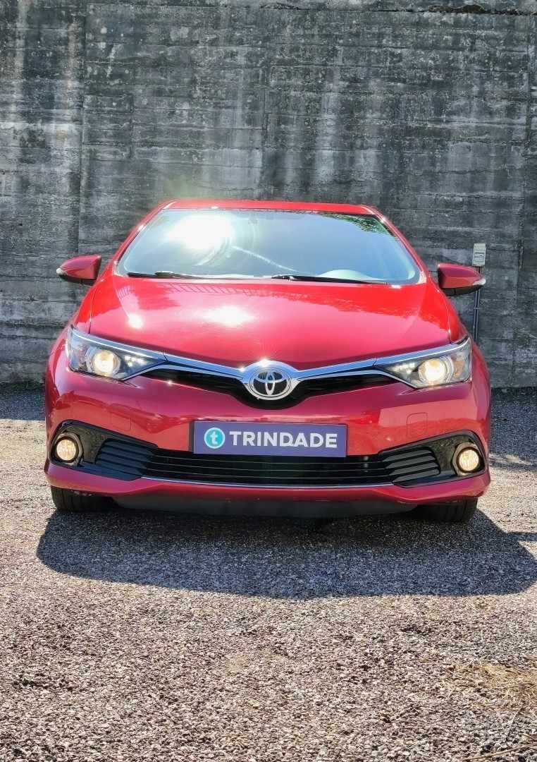 toyota-auris-2015-gasolina-1197cc