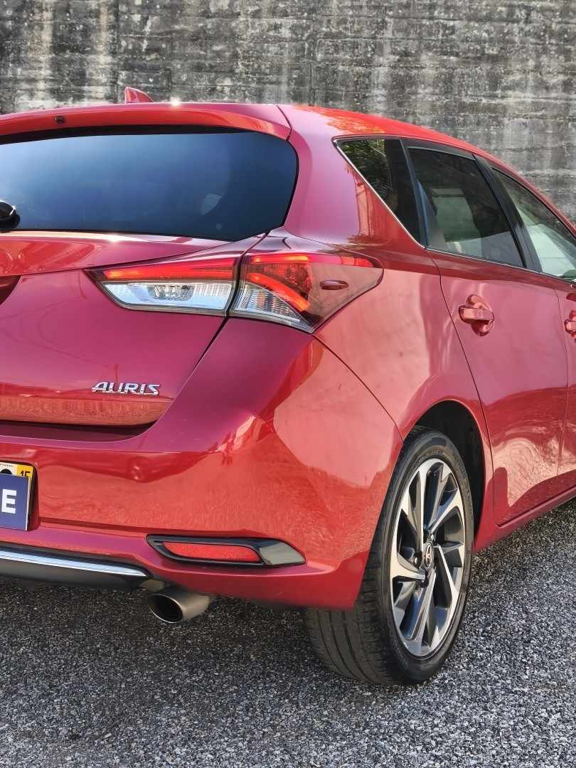 toyota-auris-2015-gasolina-1197cc