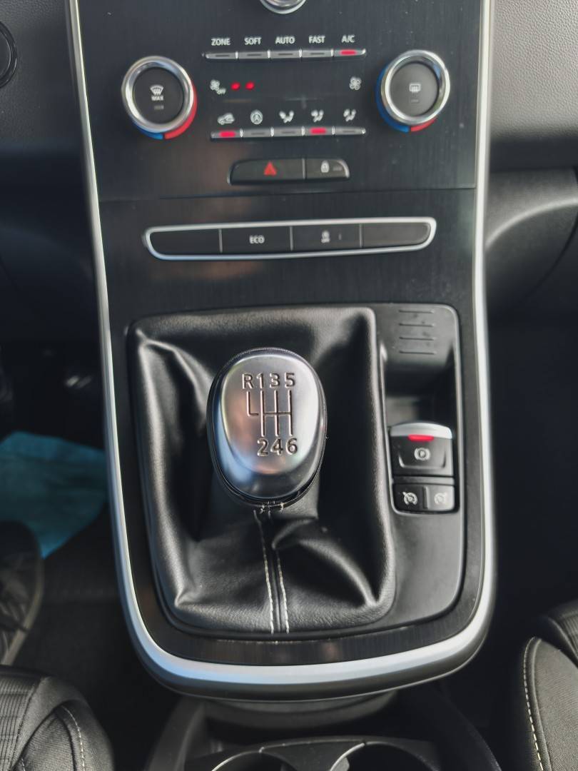renault-scenic-2022-gasolina-1332cc