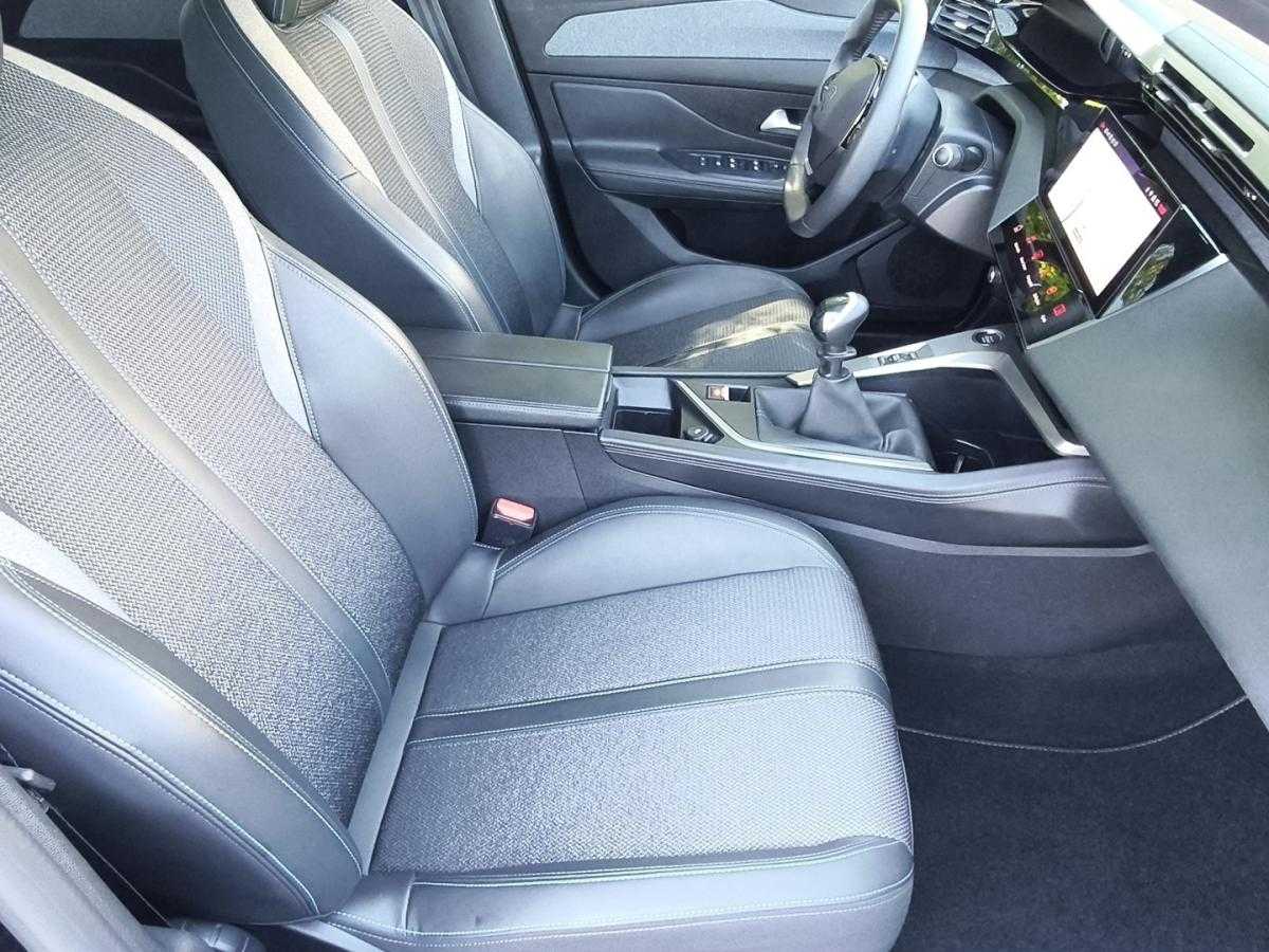 peugeot-308-2023-gasolina-1199cc
