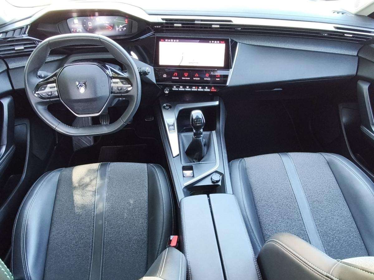 peugeot-308-2023-gasolina-1199cc