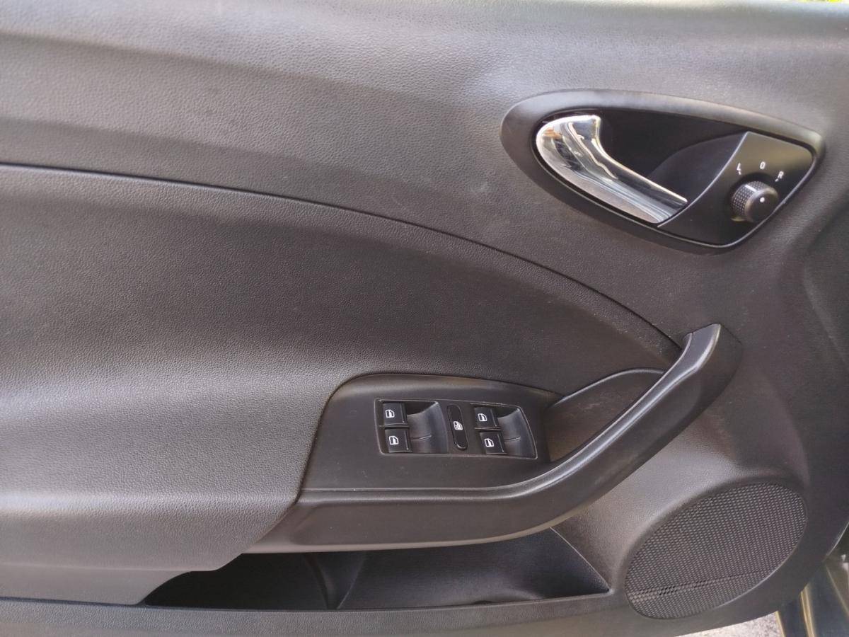 seat-ibiza-2017-gasolina-999cc