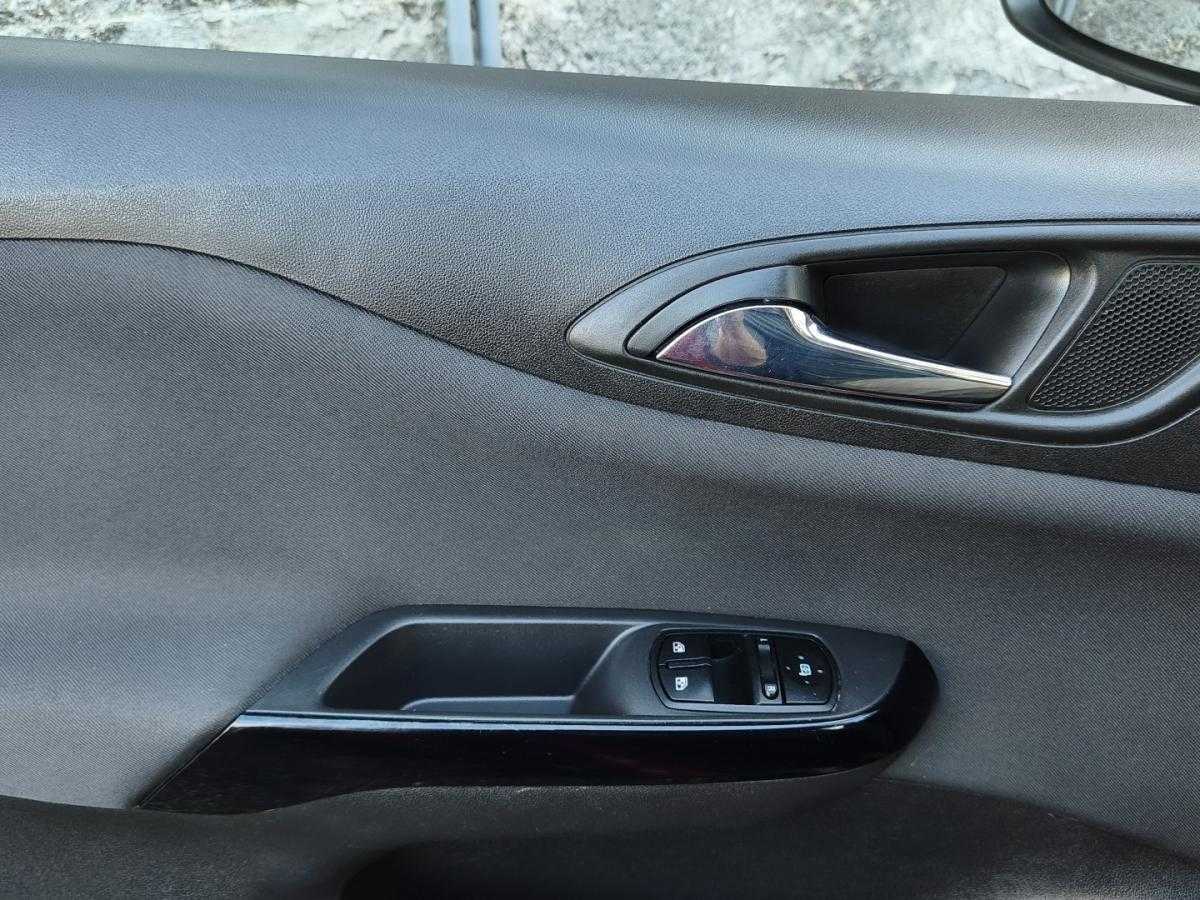 opel-corsa-2016-gasolina-1229cc
