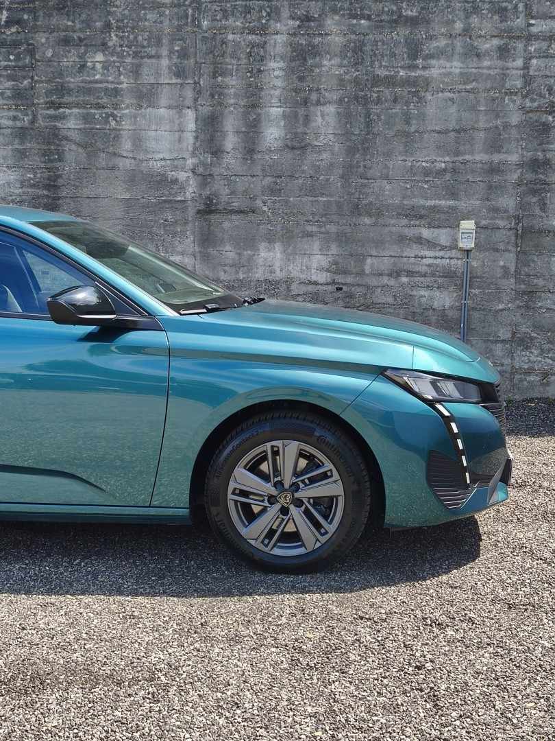 peugeot-308-sw-2023-gasolina-1199cc