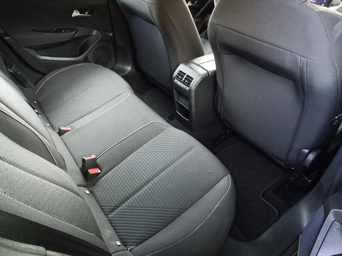 peugeot-308-sw-2023-gasolina-1199cc