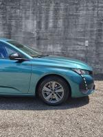 peugeot-308-sw-2023-gasolina-1199cc