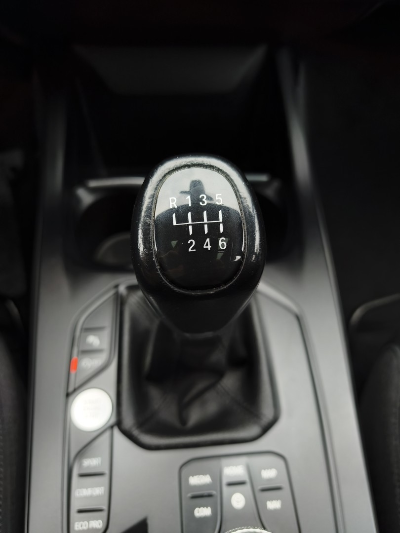 bmw-serie-1-2020-gasolina-1499cc