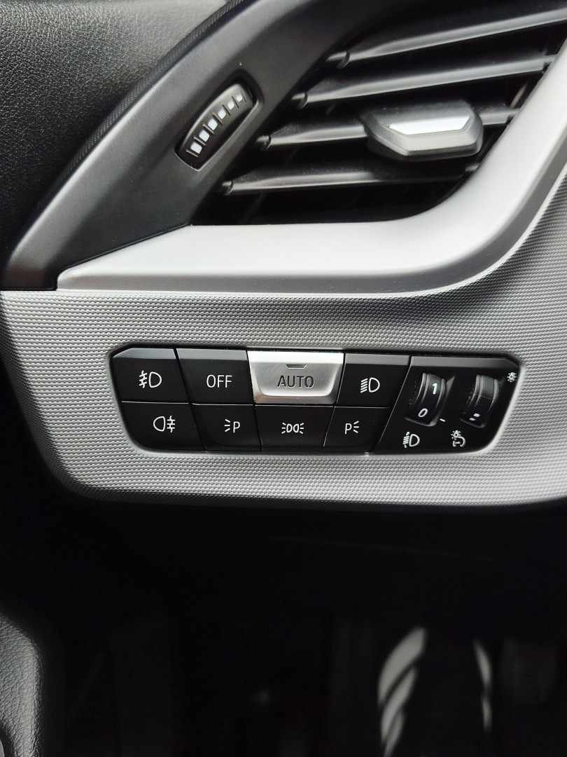 bmw-serie-1-2020-gasolina-1499cc