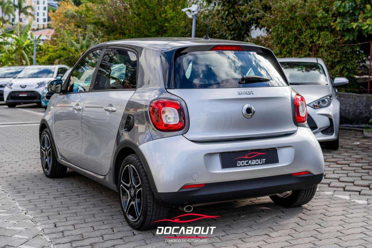 smart-forfour-2016-gasolina-898cc