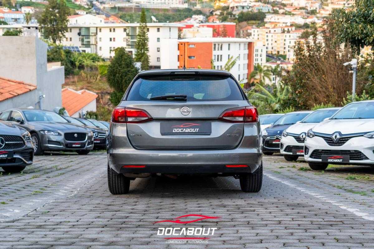 opel-astra-2018-gasolina-999cc