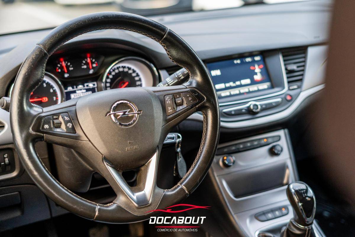 opel-astra-2018-gasolina-999cc
