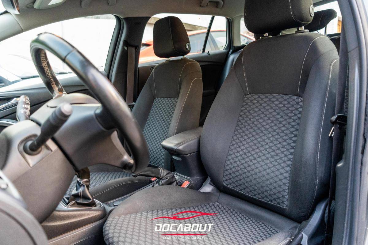 opel-astra-2018-gasolina-999cc