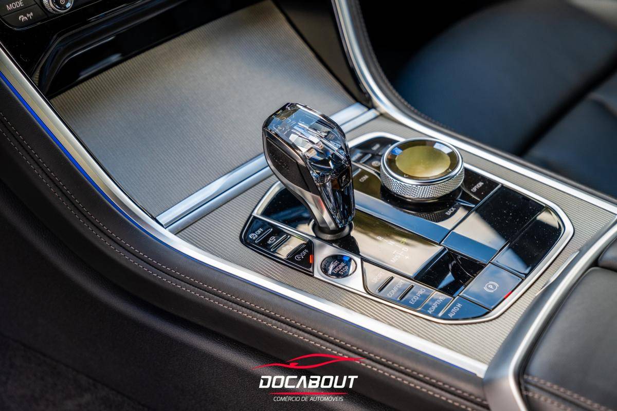 bmw-serie-8-2018-diesel-2993cc