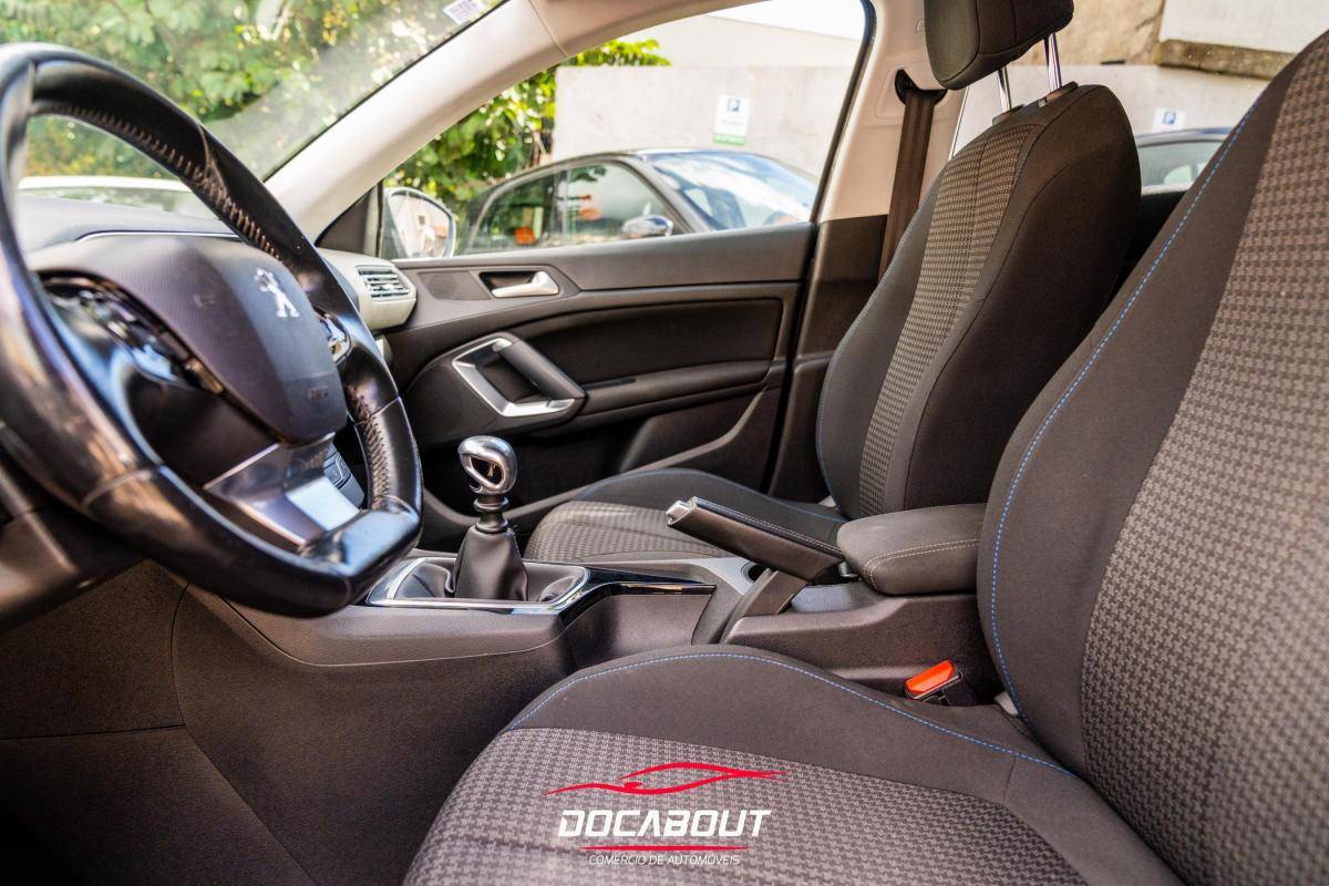 peugeot-308-sw-2019-diesel-1499cc