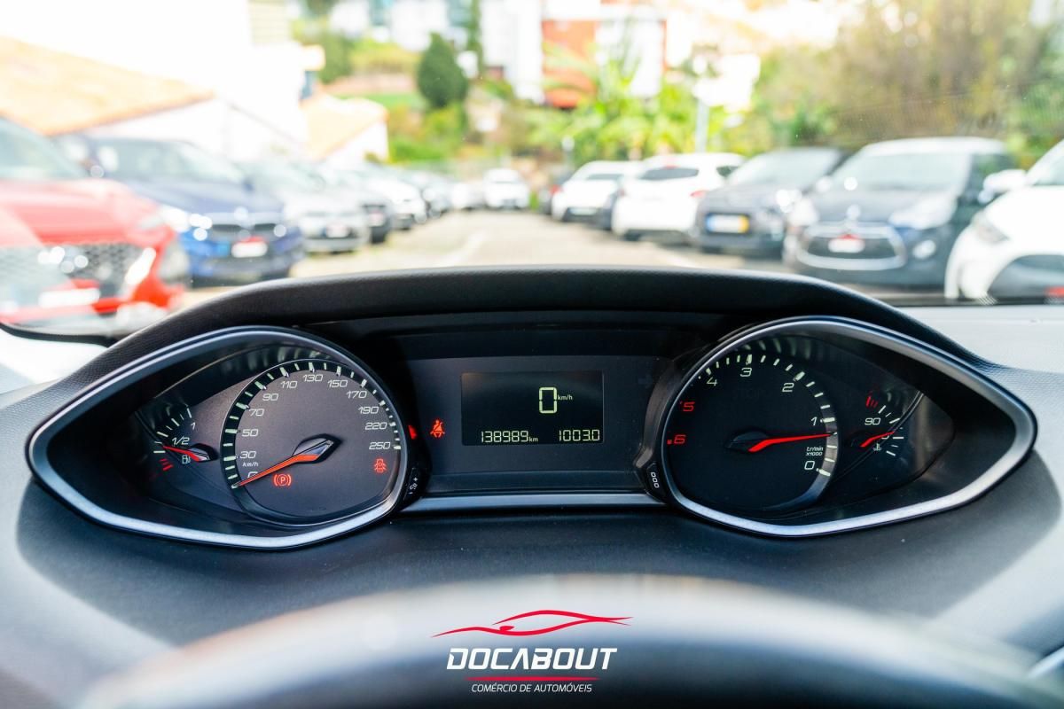 peugeot-308-sw-2019-diesel-1499cc