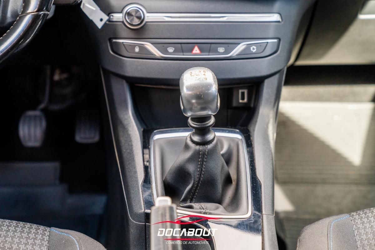 peugeot-308-sw-2019-diesel-1499cc