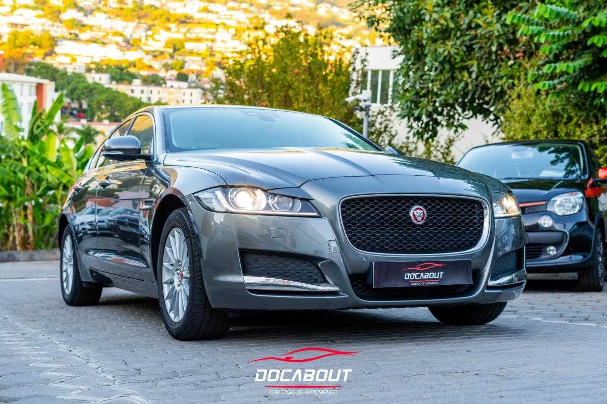 jaguar-xf-2017-diesel-1999cc