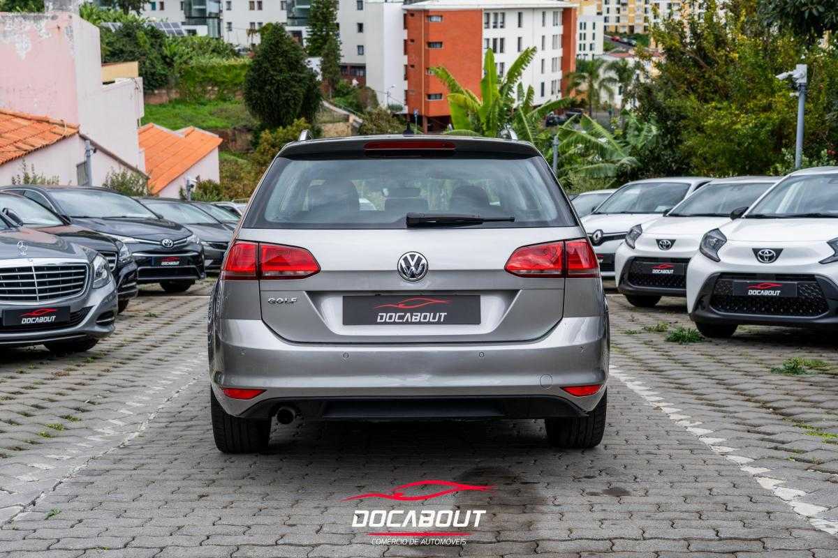 volkswagen-golf-2017-diesel-1598cc