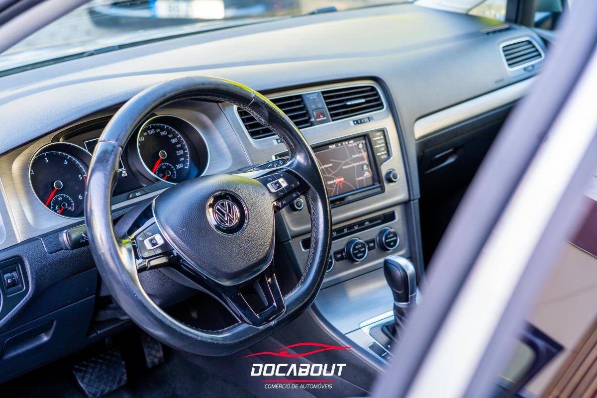 volkswagen-golf-2017-diesel-1598cc