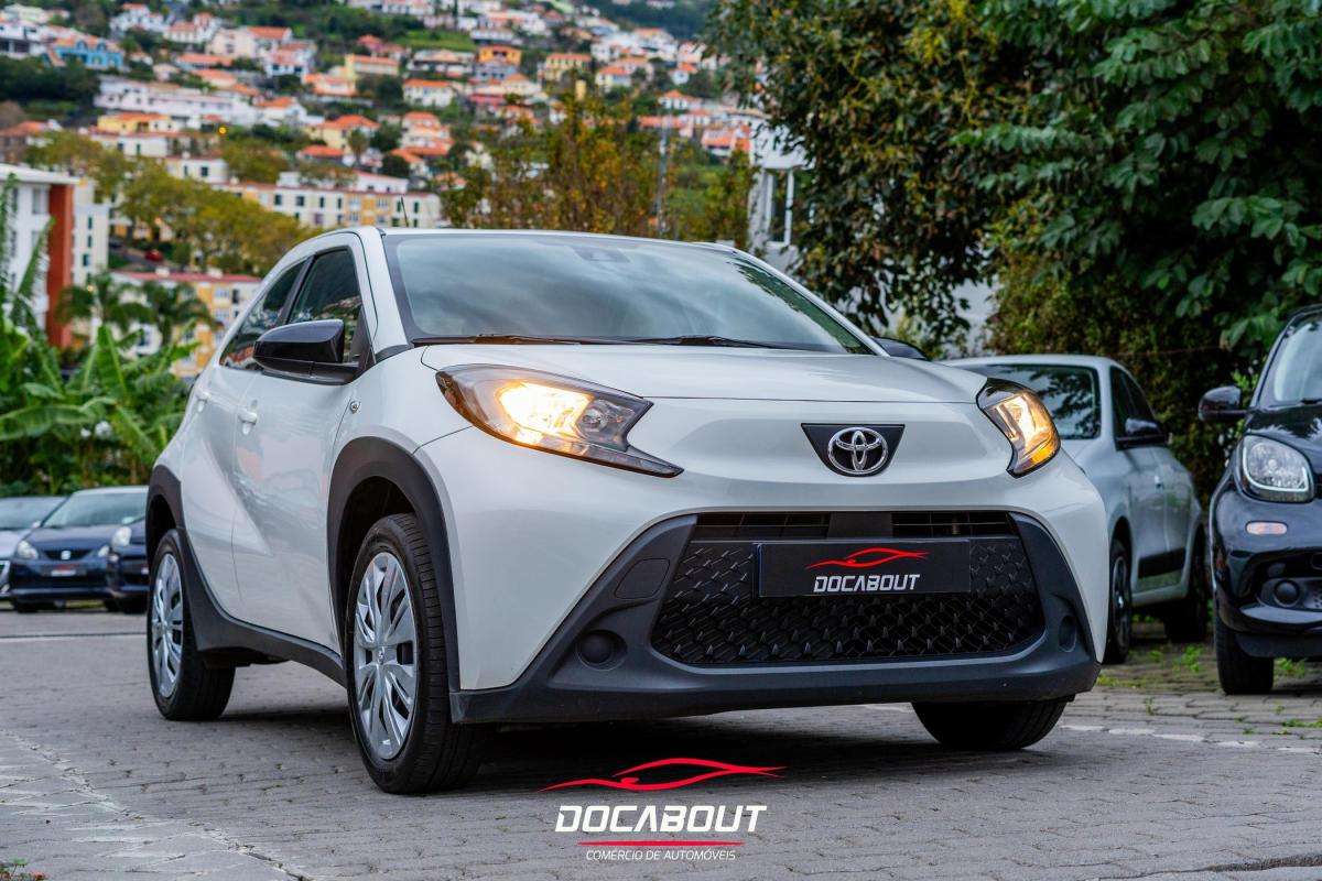 toyota-aygo-x-2022-gasolina-998cc