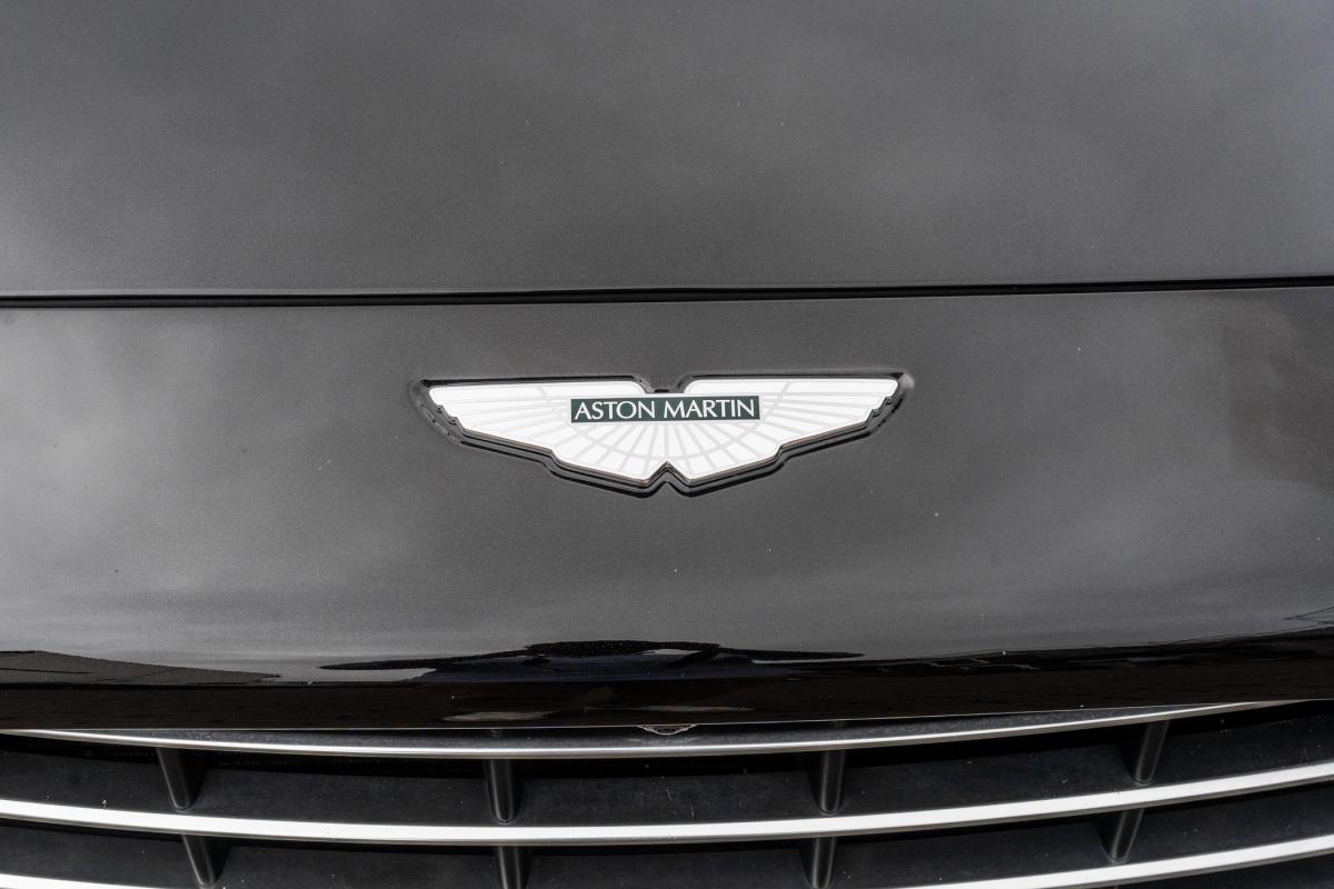 aston-martin-dbx-2021-gasolina-3982cc