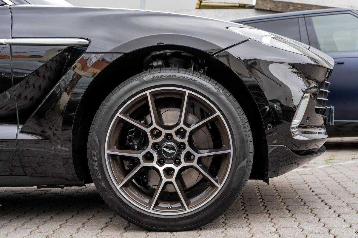 aston-martin-dbx-2021-gasolina-3982cc